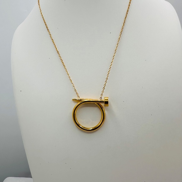 18K Gold Plated Luxury Nail Necklace - Picture 5 of 6